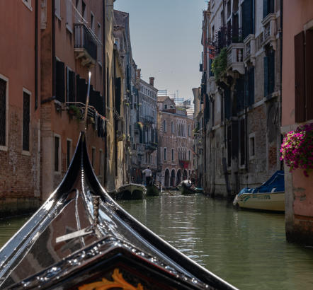 Venedig - unterwegs in der Gondel