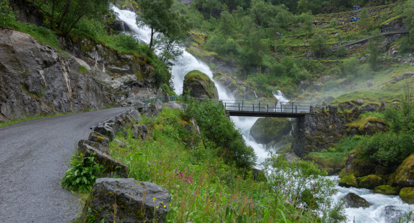 Weg zum Gletscherarm Briksdalsbreen
