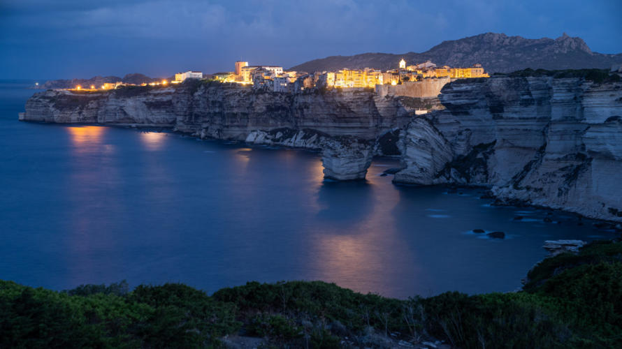 Bonifacio bei Nacht