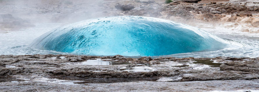 Bubble des Strokkur Geysirs