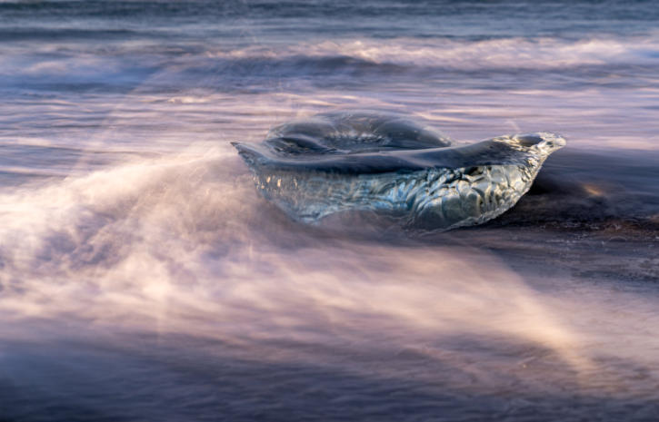 Eisstück am Diamond Beach