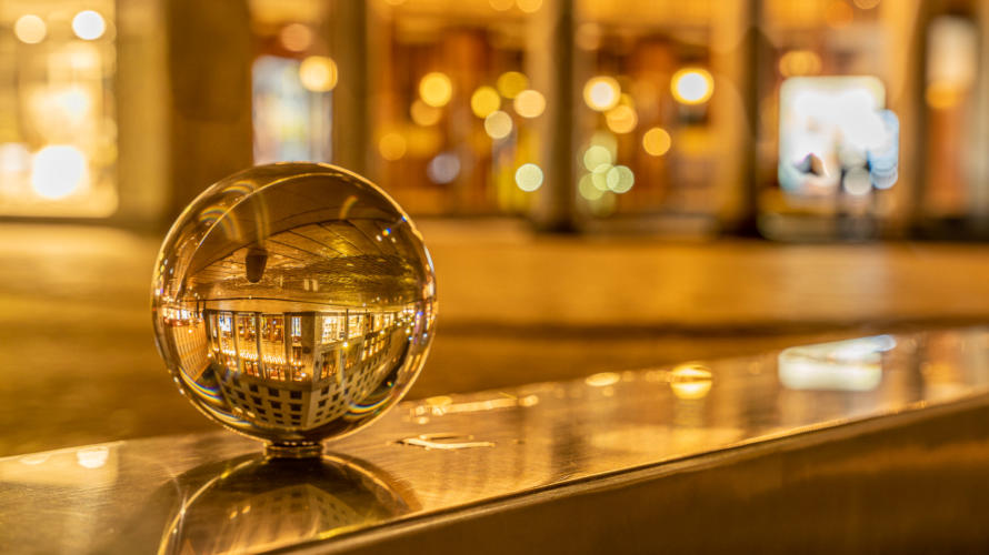 Wien - Graben durch die Glaskugel