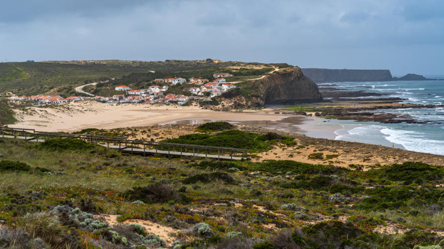 Praia de Monte Clerigo