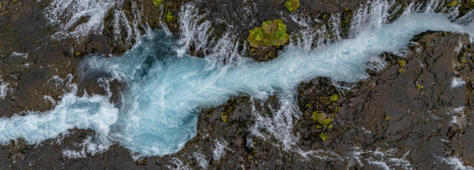 Bruarfoss aus der Vogelperspektive